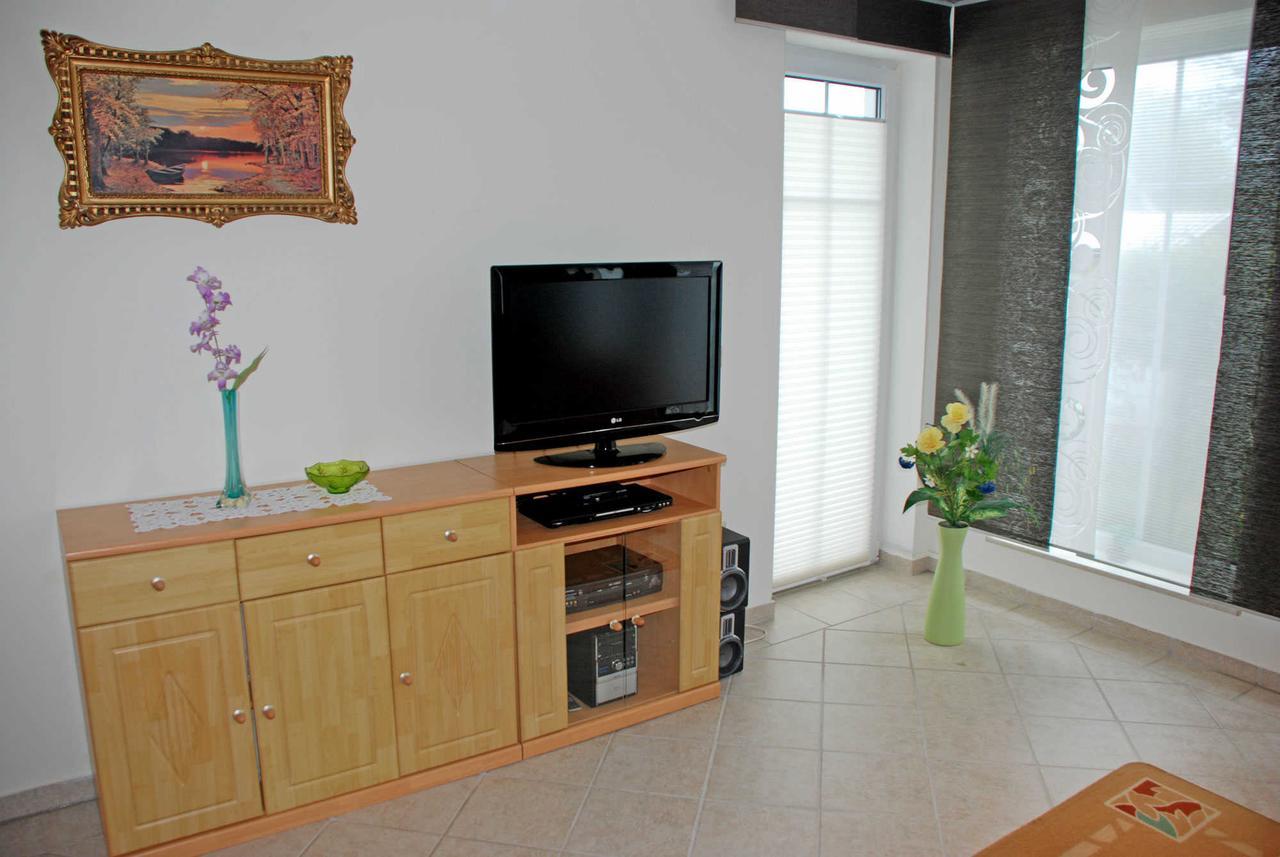 Ferienappartement Lisa Sellin  Екстериор снимка